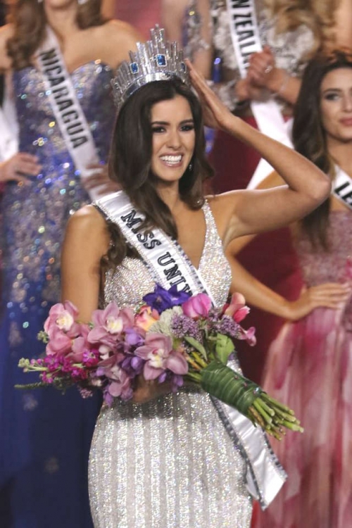 Miss Colombia Paulina Vega Crowned Miss Universe