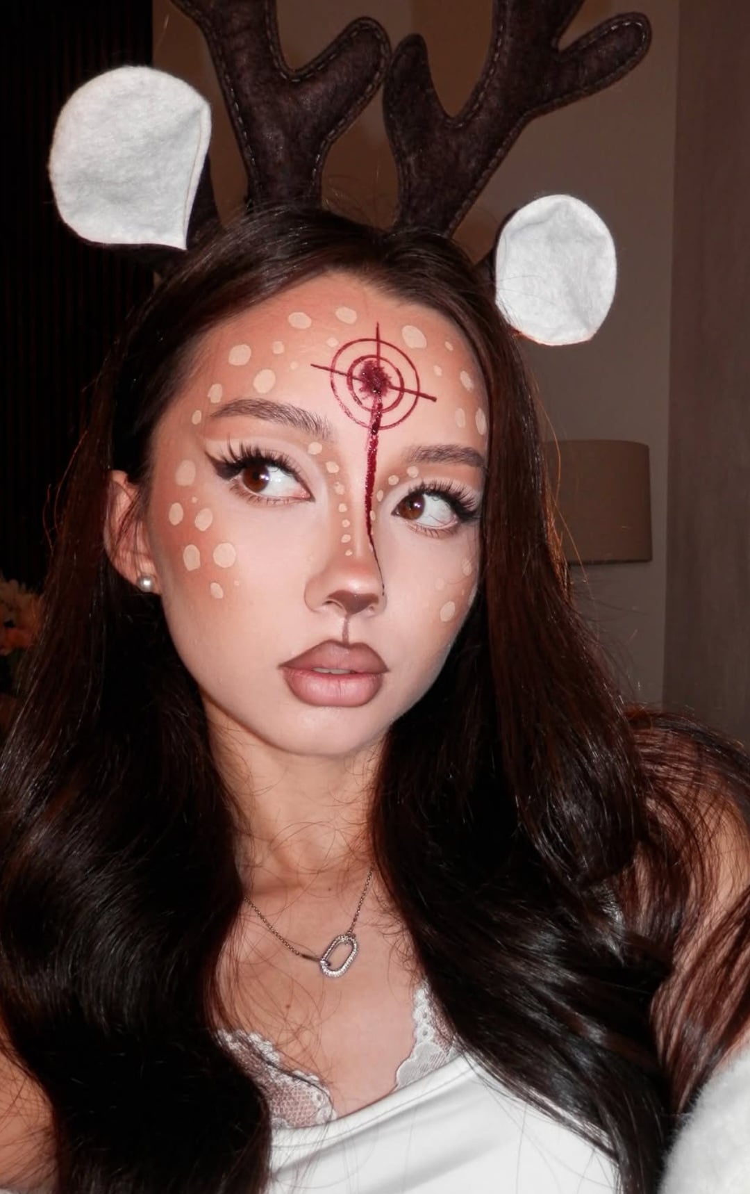 Halloweenmakeup1.jpg (350 KB)