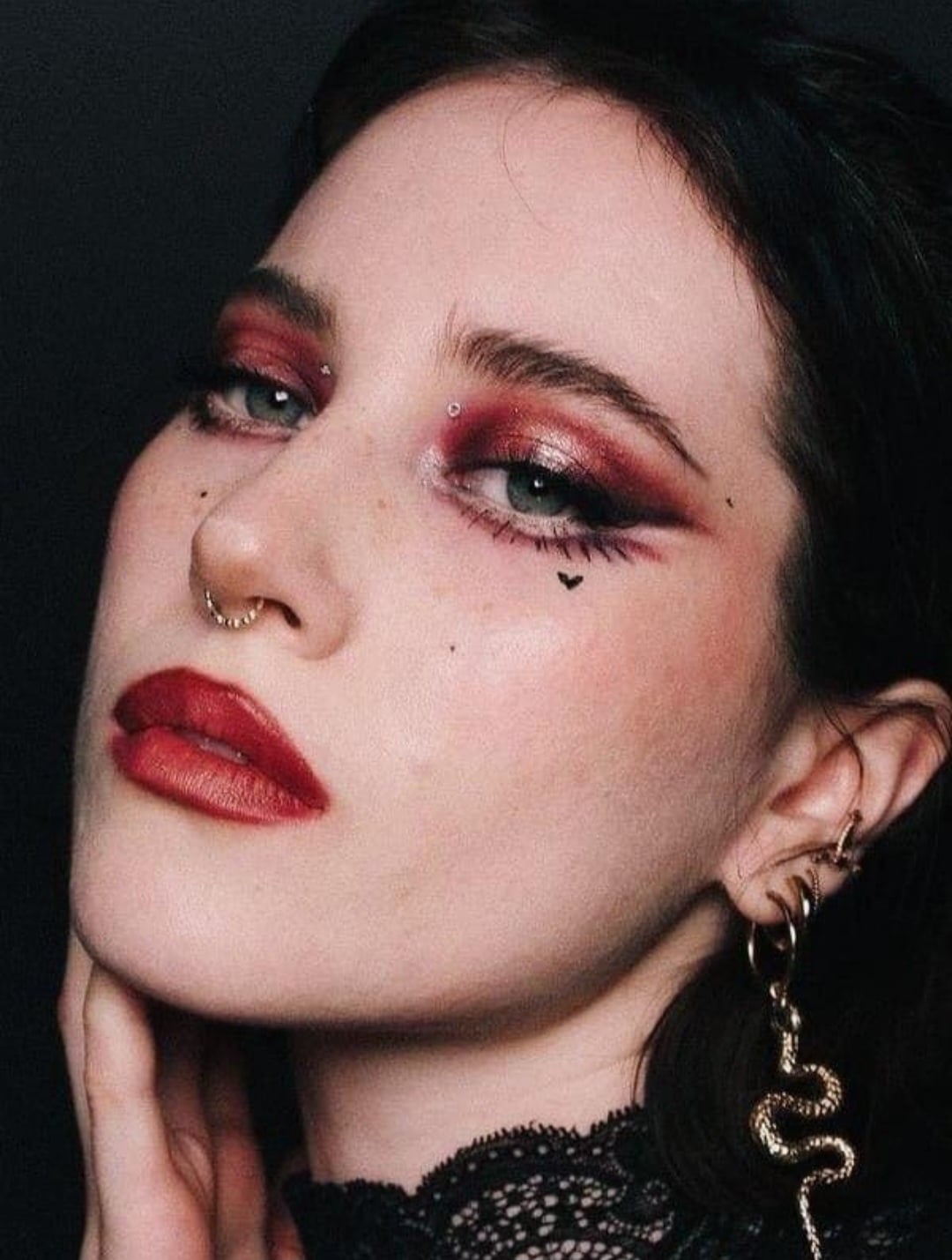 Halloweenmakeup4.jpg (309 KB)