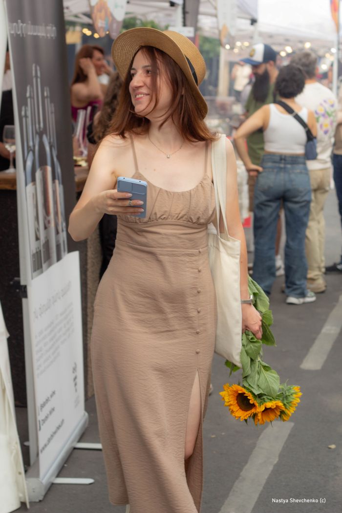 IMG_2139.jpg (89 KB)