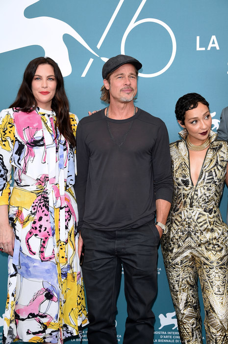 Brad Pitt flirting with Liv Tyler at Ad Astra photocall at Venice Film ...