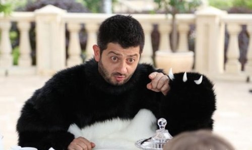 Серьезный подарок и к Серьезный подарок и к