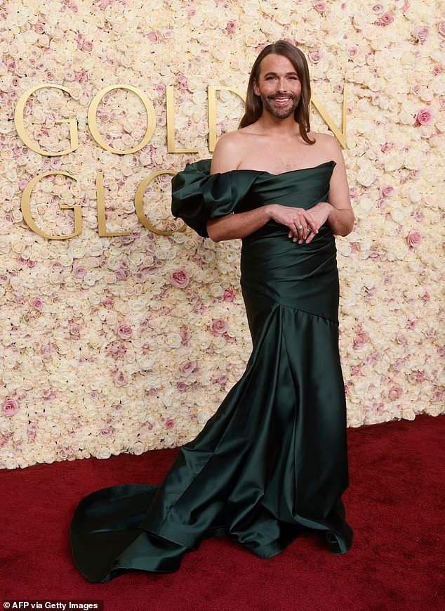 golden globes man in green dress Jonathan Van Ness divides internet with his glamorous gown at Dolcevita