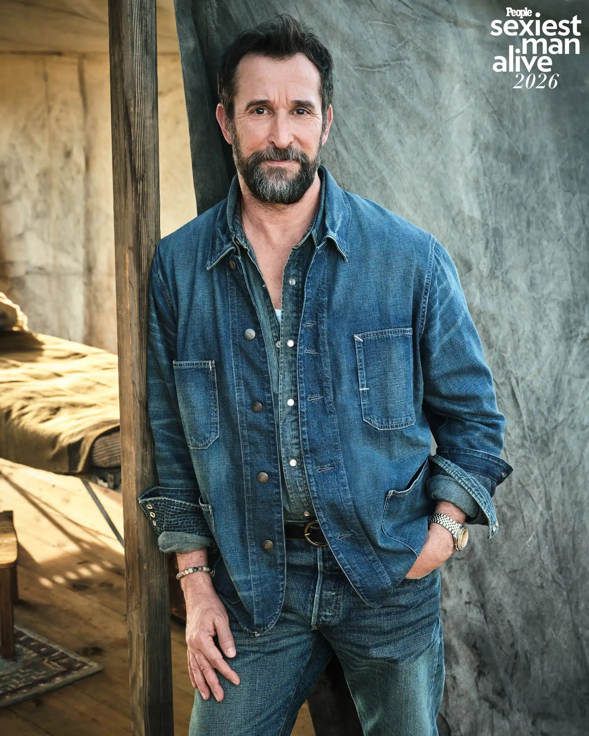NOAHWYLEPEOPLE.jpg (1.46 MB)