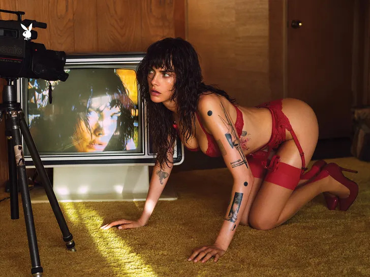 playboycara3.jpg (128 KB)