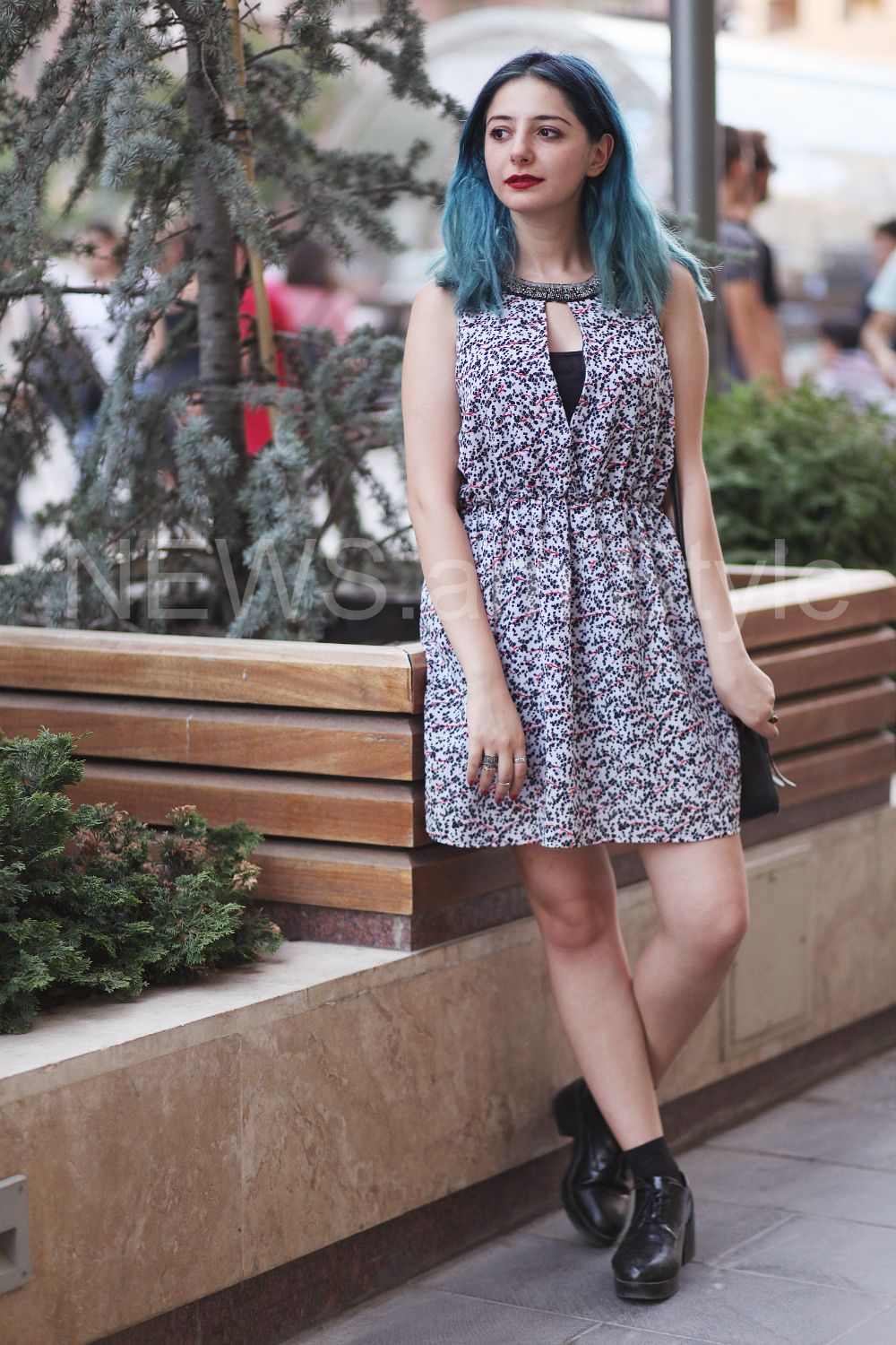 Yerevan Street Style Stylish Summer look Of Armenian Girls PHOTOS 